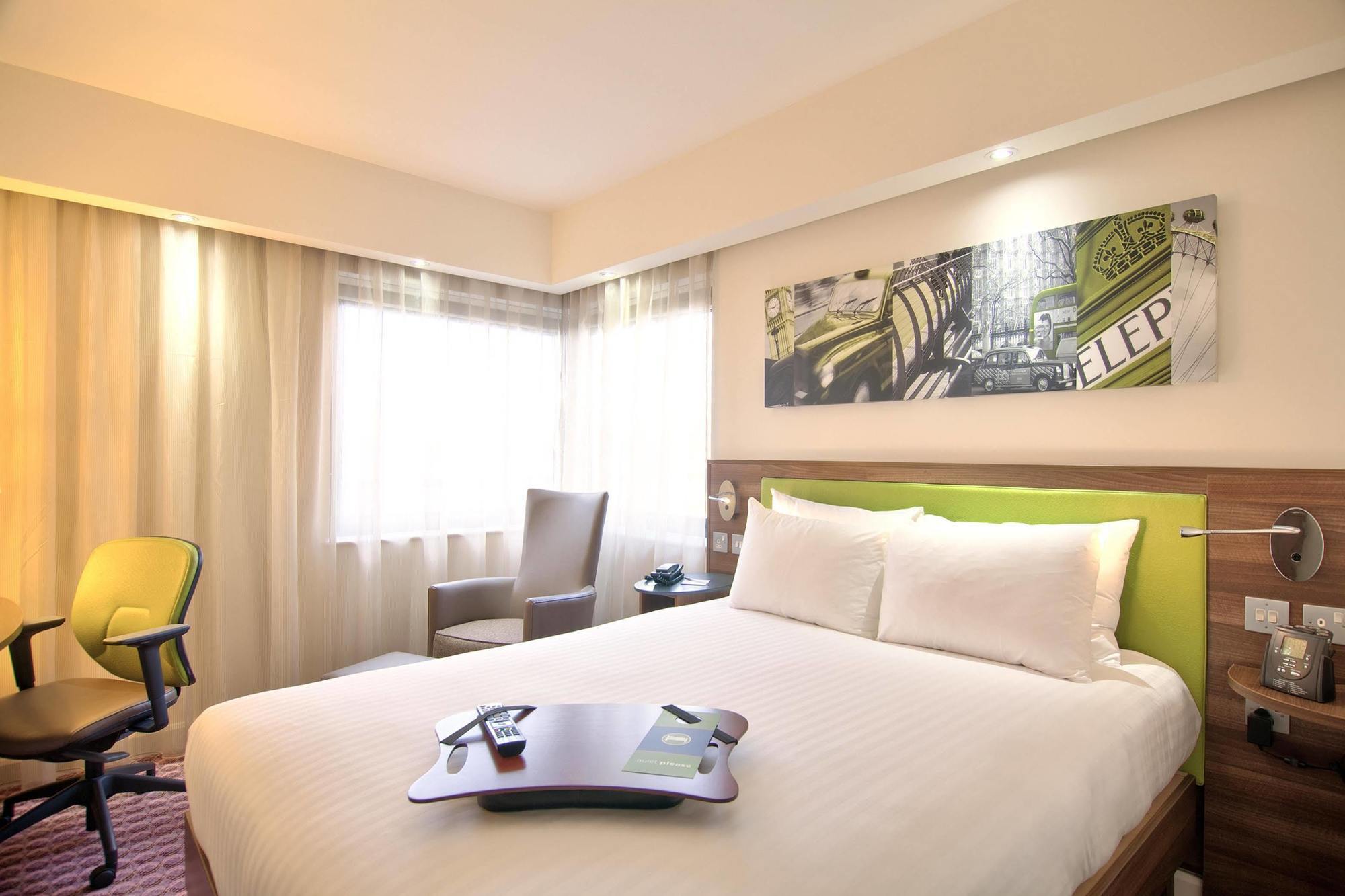 Hampton By Hilton Glasgow Central Bagian luar foto